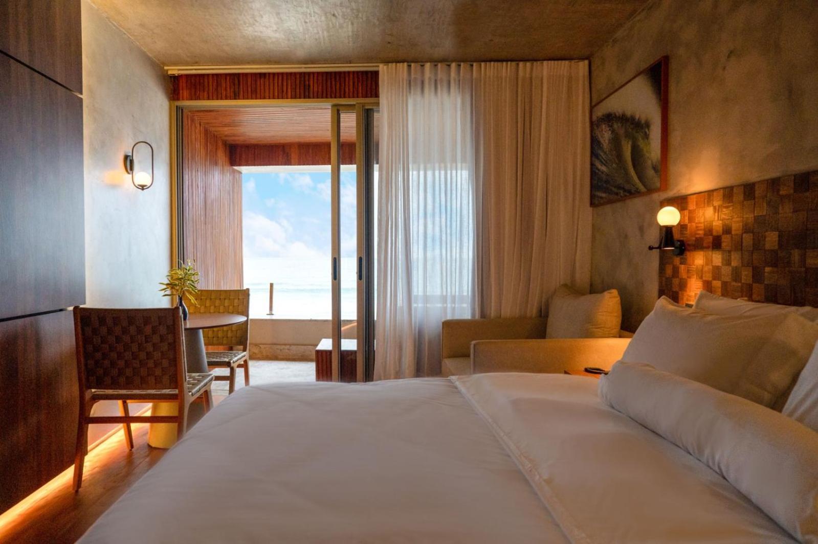 Duke Beach Hotel ماريسياز المظهر الخارجي الصورة