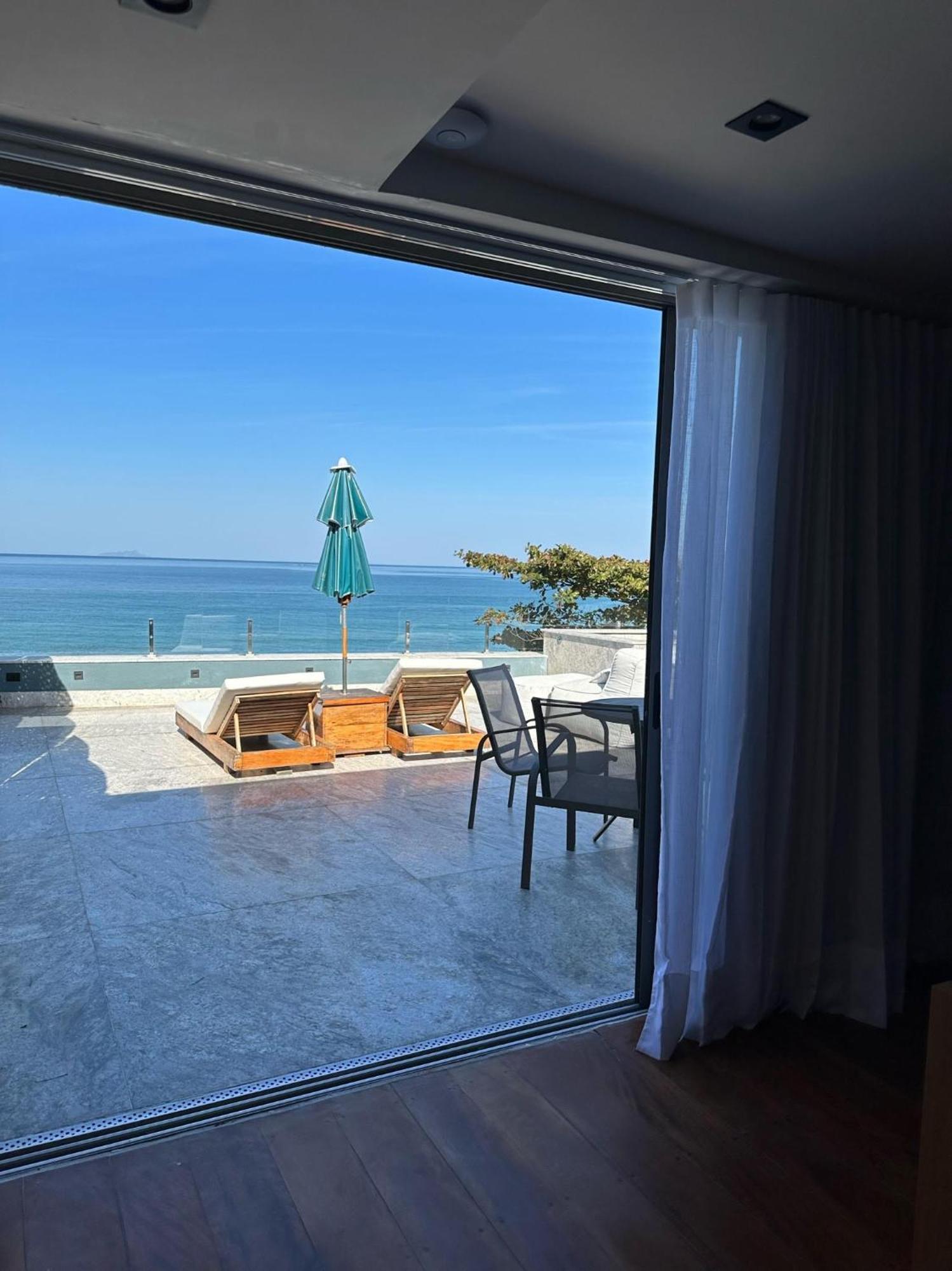 Duke Beach Hotel ماريسياز المظهر الخارجي الصورة