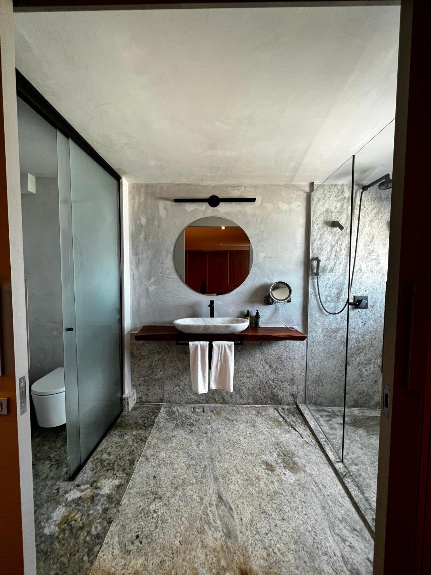Duke Beach Hotel ماريسياز المظهر الخارجي الصورة